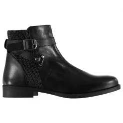 Linea Buckle Boots